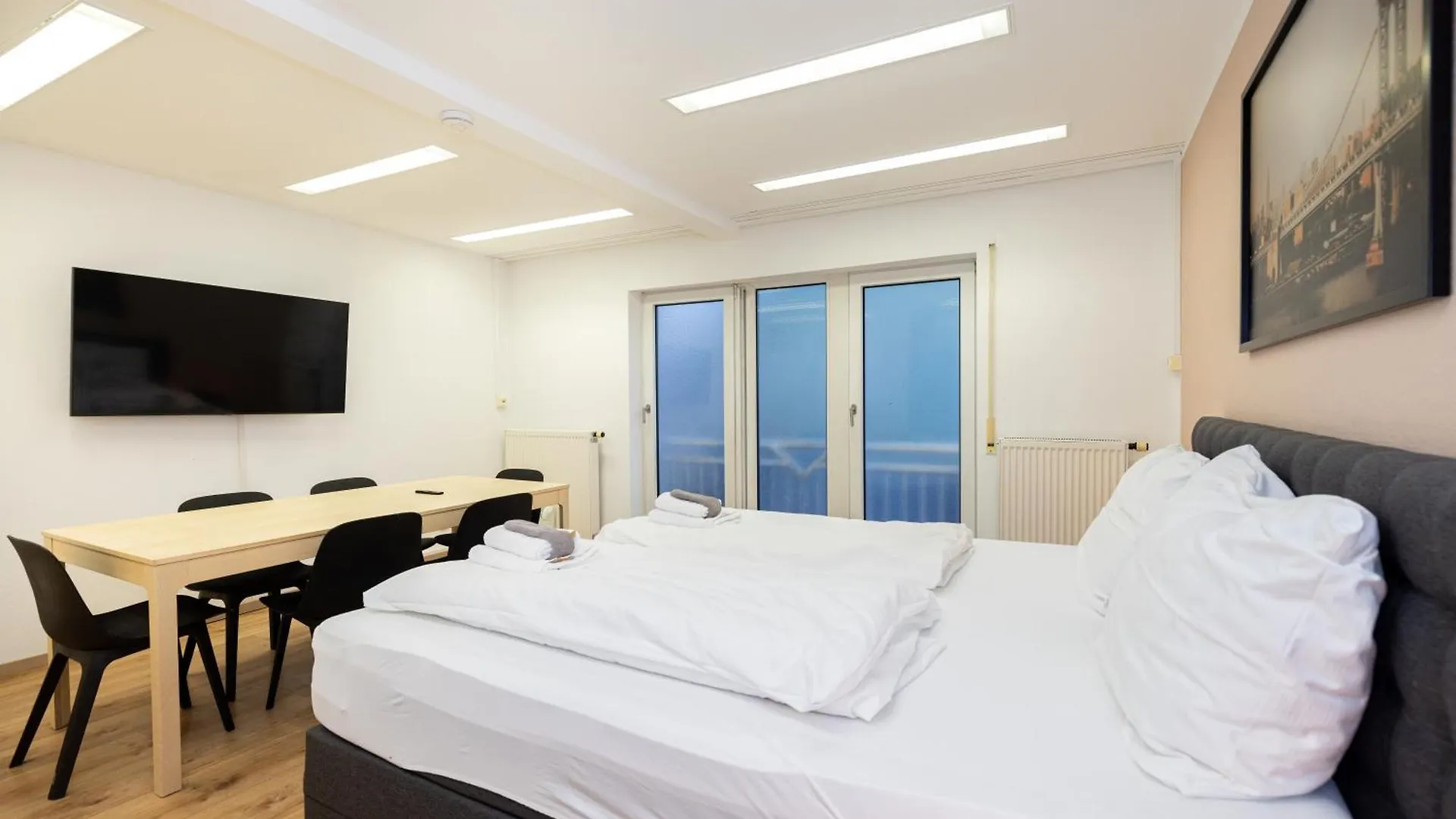 Grosse Ferienwohnung In Der Altstadt Wurzburg Apartment