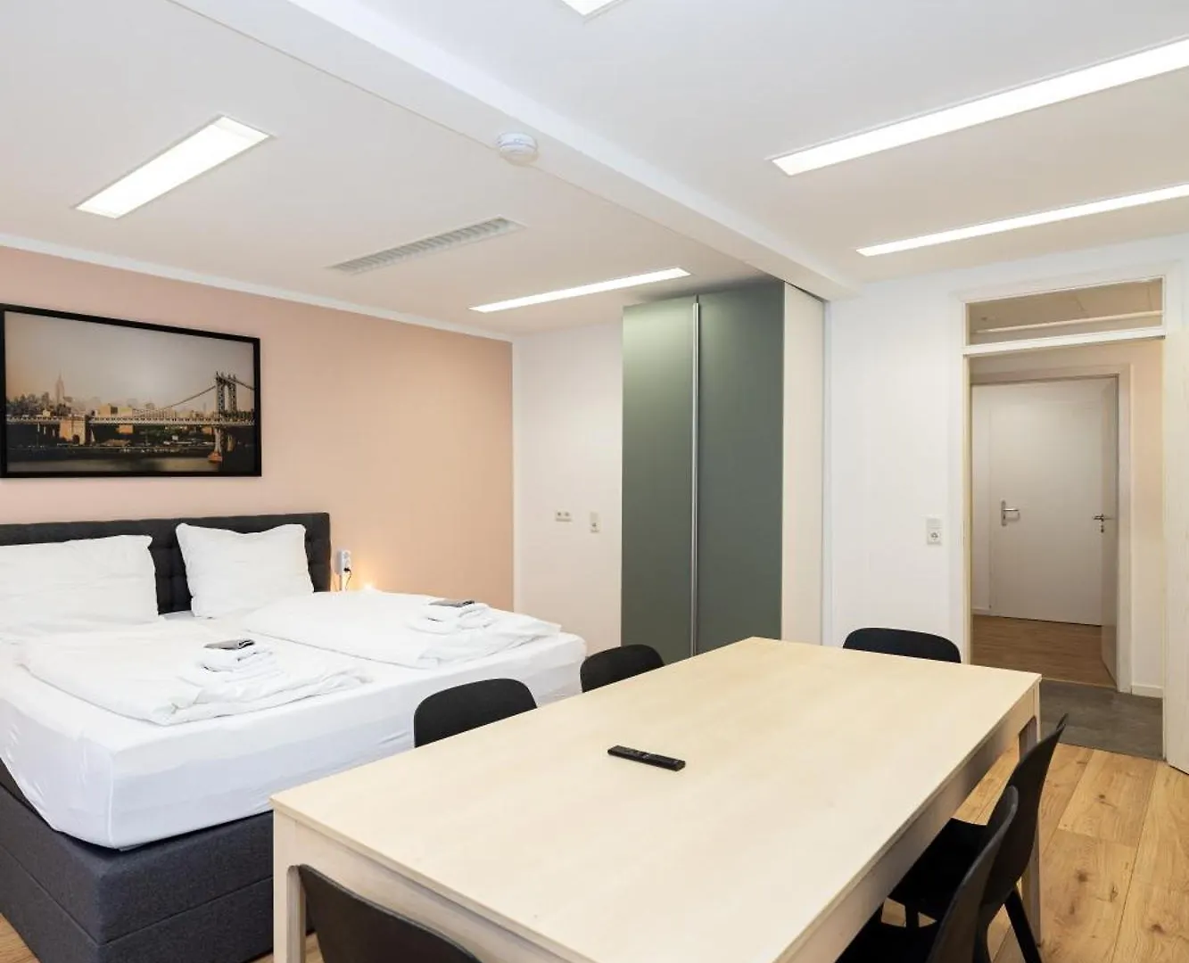 Grosse Ferienwohnung In Der Altstadt Wurzburg 0*,