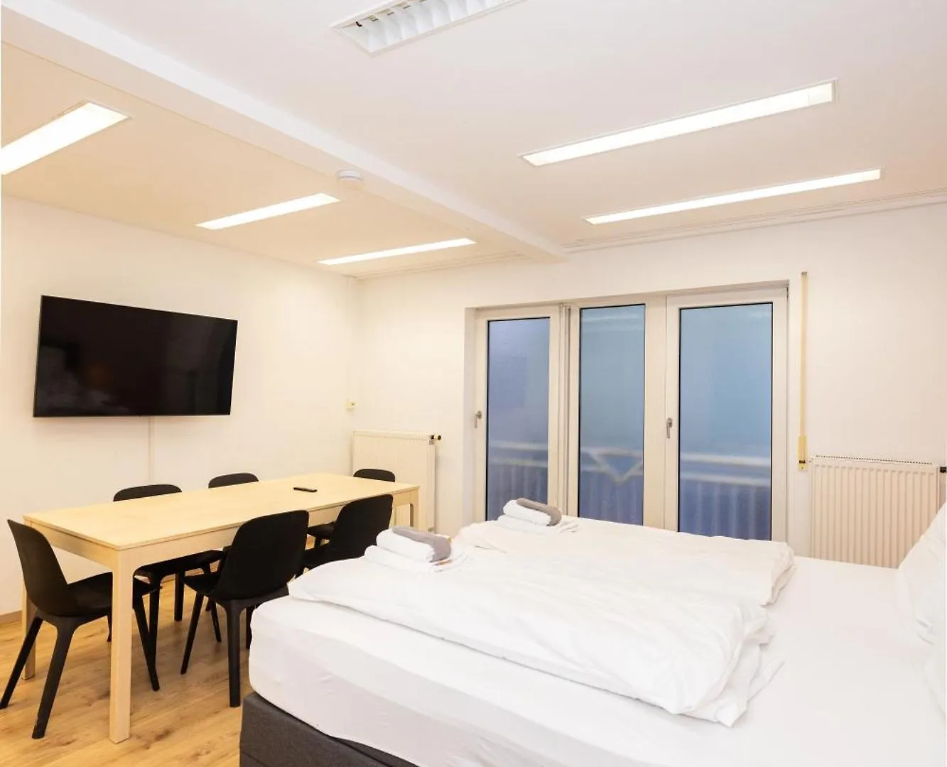 Grosse Ferienwohnung In Der Altstadt Wurzburg Apartment